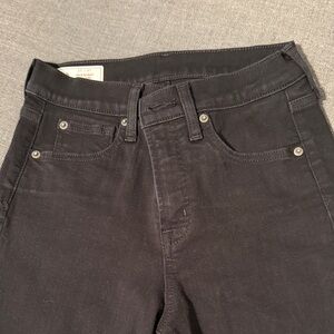 GAP True Skinny High Rise Jeans - Black